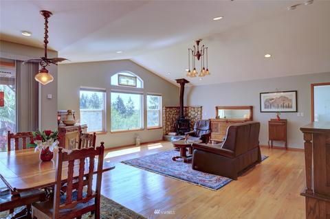 4053 E Grapeview Loop Rd, Grapeview, WA 98546 photo 5