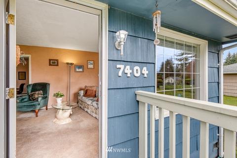 7404 Lower Ridge Rd, Everett, WA 98203 photo 2
