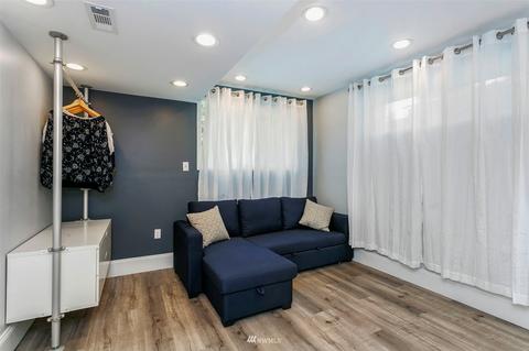 610 219th Pl SW, Bothell, WA 98021 photo 17