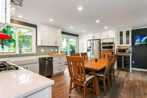 610 219th Pl SW, Bothell, WA 98021 photo 8