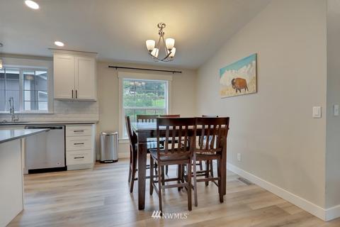 38110 SE 236th Ave, Enumclaw, WA 98022 photo 9