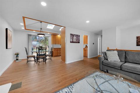 21823 2nd Ave W, Bothell, WA 98021 photo 6