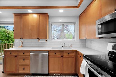 21823 2nd Ave W, Bothell, WA 98021 photo 3