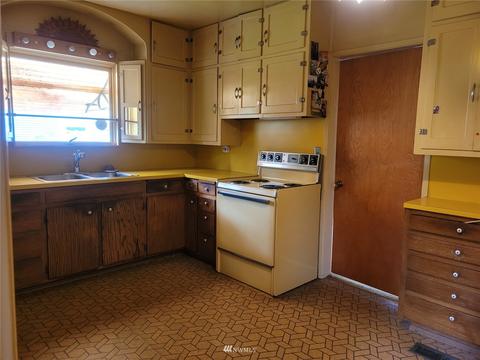 718 Main St, Sultan, WA 98294 photo 5