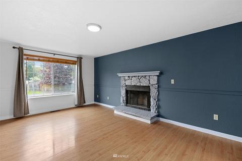 619 187th St E, Spanaway, WA 98387 photo 5