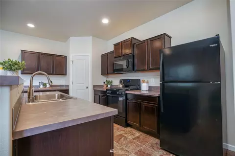 2007 193rd St E, Spanaway, WA 98387 photo 8