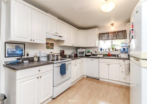 703 705 3rd St, Steilacoom, WA 98388 photo 18