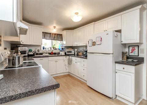 703 705 3rd St, Steilacoom, WA 98388 photo 19