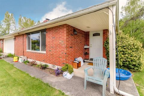 703 705 3rd St, Steilacoom, WA 98388 photo 8