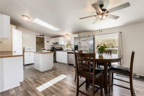3016 250th St E, Spanaway, WA 98387 photo 12
