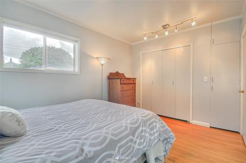 2101 Oakes Ave, Everett, WA 98201 photo 13