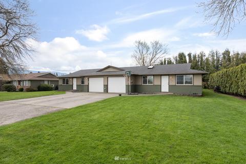 115 W 4th St, Everson, WA 98247 photo 2