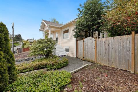3408 Wave Dr, Everett, WA 98203 photo 4