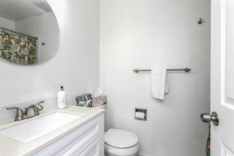 526 214th St SW #22C, Bothell, WA 98021 photo 12