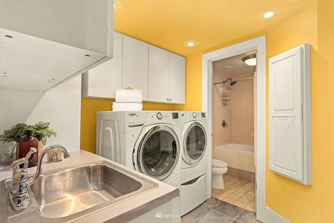 7527 20th Ave NE, Seattle, WA 98115 photo 29