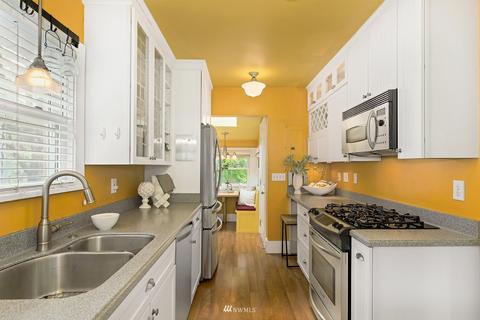 7527 20th Ave NE, Seattle, WA 98115 photo 10
