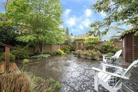 7527 20th Ave NE, Seattle, WA 98115 photo 37