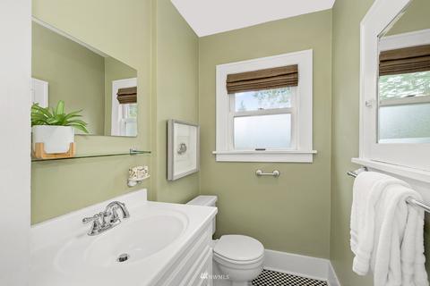 7527 20th Ave NE, Seattle, WA 98115 photo 18