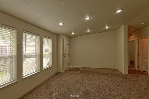 12814 NE 199th St, Bothell, WA 98011 photo 4
