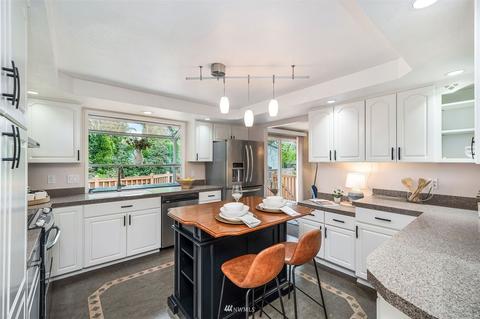19328 89th Ave NE, Bothell, WA 98011 photo 2