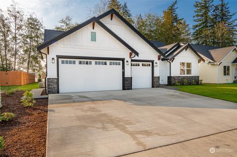825 Pine Crest Dr, Everson, WA 98247 photo 2