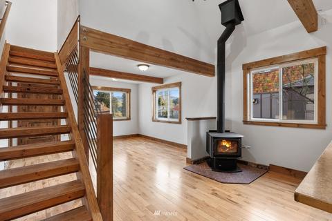 310 W Third St, Cle Elum, WA 98922 photo 6
