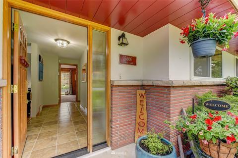 5306 Sunset Ln, Everett, WA 98203 photo 2
