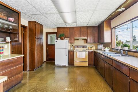 2919 Victor Pl, Everett, WA 98201 photo 8