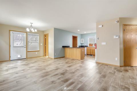 2408 118th Pl SE, Everett, WA 98208 photo 4