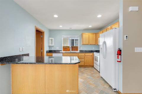 2408 118th Pl SE, Everett, WA 98208 photo 9