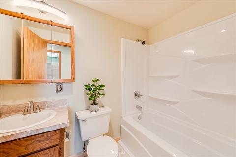 1303 227th Pl SW, Bothell, WA 98021 photo 16