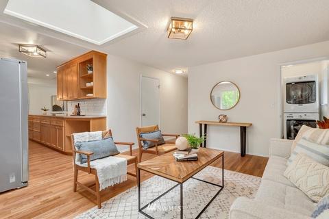 10626 NE 193rd St, Bothell, WA 98011 photo 14