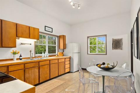 322 24th Ave E, Seattle, WA 98112 photo 10