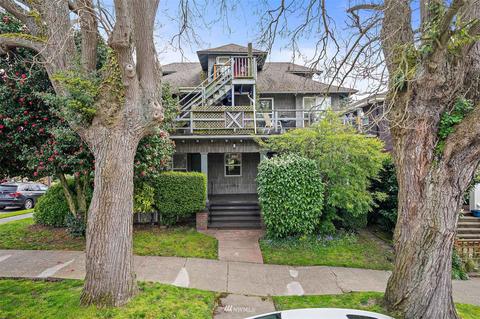 3832 Eastern Ave N, Seattle, WA 98103 photo 25