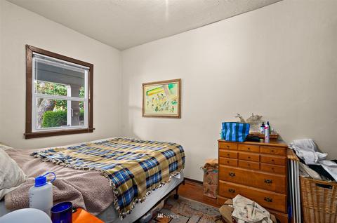 3832 Eastern Ave N, Seattle, WA 98103 photo 15