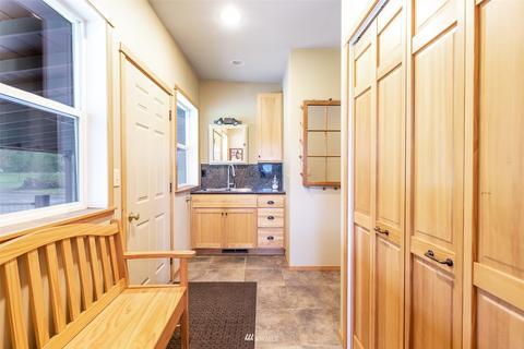 2096 Hampton Rd, Everson, WA 98247 photo 7