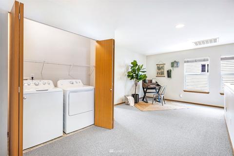 15505 38th Dr SE, Bothell, WA 98012 photo 17