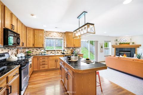 15505 38th Dr SE, Bothell, WA 98012 photo 5