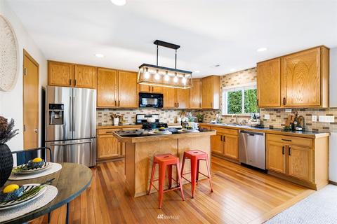 15505 38th Dr SE, Bothell, WA 98012 photo 6