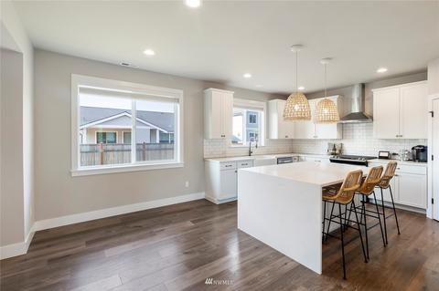 14712 73rd St E, Sumner, WA 98390 photo 5