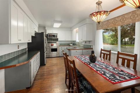 15115 74th St E, Sumner, WA 98390 photo 7