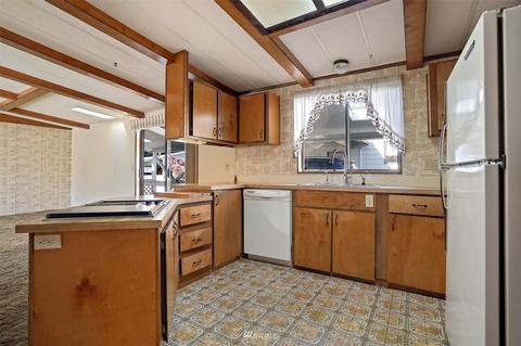 23627 Lake Dr E, Bothell, WA 98021 photo 7