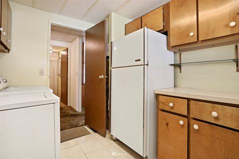23627 Lake Dr E, Bothell, WA 98021 photo 22