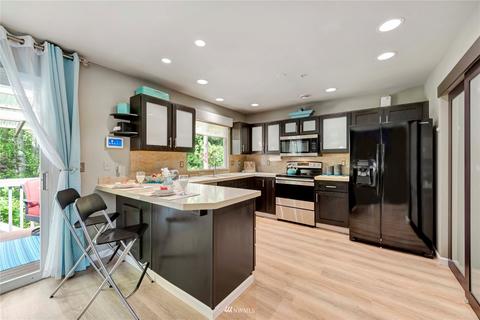 5632 10th Dr W, Everett, WA 98203 photo 4