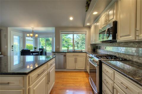 14914 148th Avenue Ct E, Orting, WA 98360 photo 17
