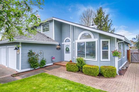 905 Olsen Pl, Enumclaw, WA 98022 photo 2