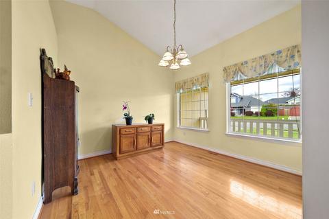1882 Lois Ln, Enumclaw, WA 98022 photo 7