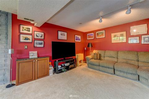 22028 5th Ave W, Bothell, WA 98021 photo 14