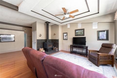 369 Strada Della Vis, Chelan, WA 98816 photo 14