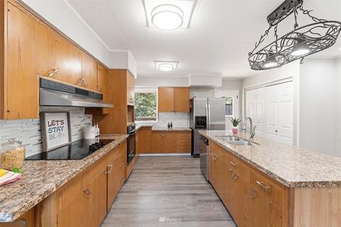 4801 Seahurst Ave, Everett, WA 98203 photo 7